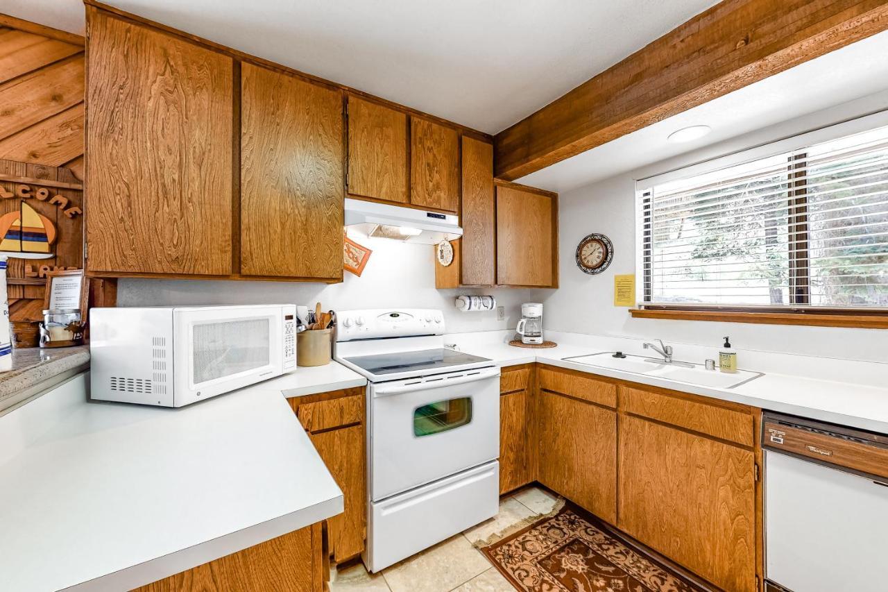 Huntington Lake Condo 92 Lakeshore Bagian luar foto
